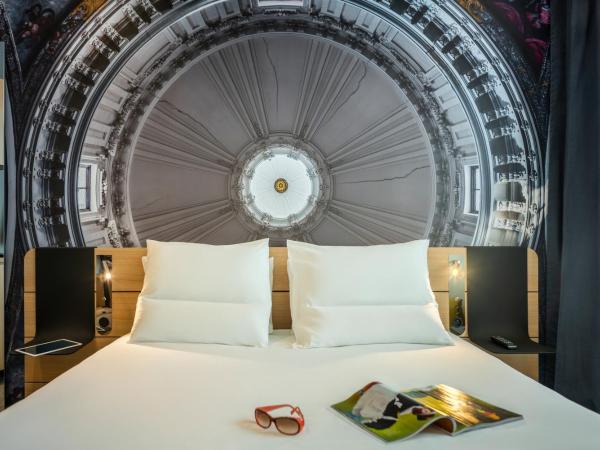 Novotel Paris 20 Belleville : photo 4 de la chambre chambre double standard