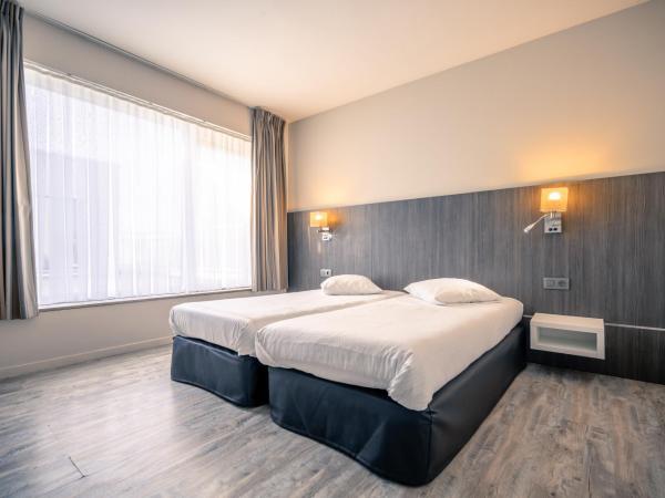 Hotel Royal Astrid : photo 1 de la chambre chambre quadruple supérieure