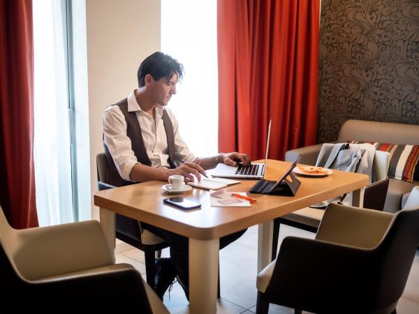 Hotel Aria : photo 9 de la chambre suite - vue sur mer