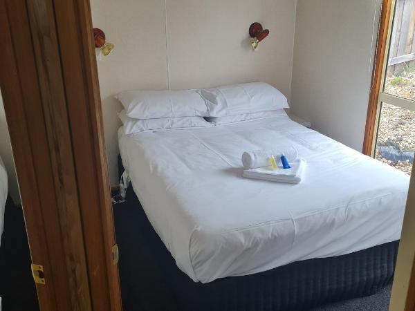 Discovery Parks - Mornington Hobart : photo 5 de la chambre standard cabin - double - sleeps 4