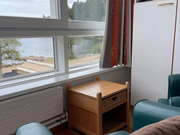 Appart'Hôtel LIDO au bord de l'eau : photo 3 de la chambre studio - vue sur mer