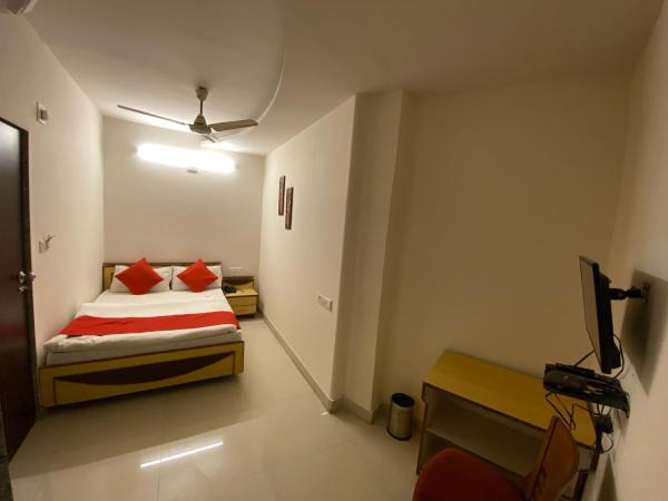 Hotel Riverfront : photo 3 de la chambre chambre double Économique