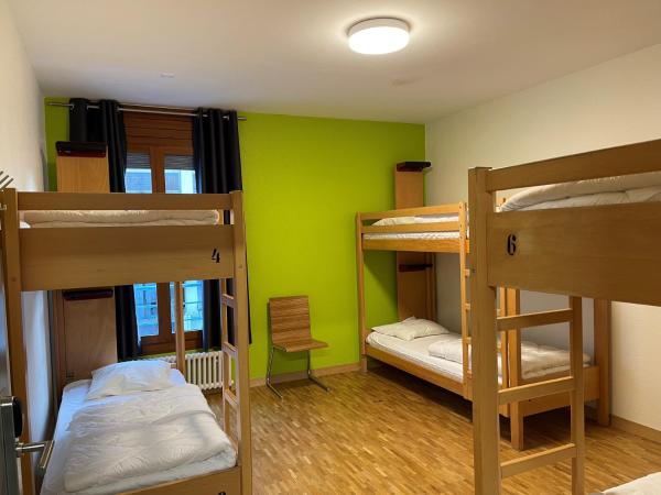 Geneva Hostel : photo 5 de la chambre lit simple dans dortoir pour femmes