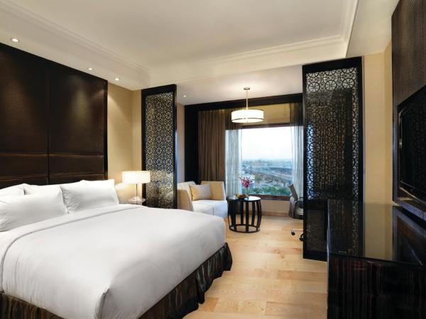 Crowne Plaza New Delhi Mayur Vihar Noida, an IHG Hotel : photo 4 de la chambre chambre lit king-size standard