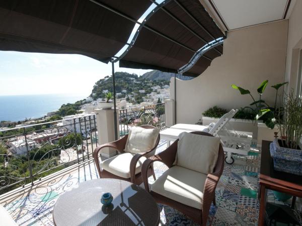 Capri Tiberio Palace - The Leading Hotels of the World : photo 8 de la chambre studio - vue sur mer