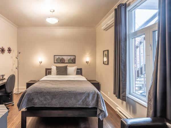 Petit Hôtel - Café Krieghoff : photo 1 de la chambre chambre double n°6