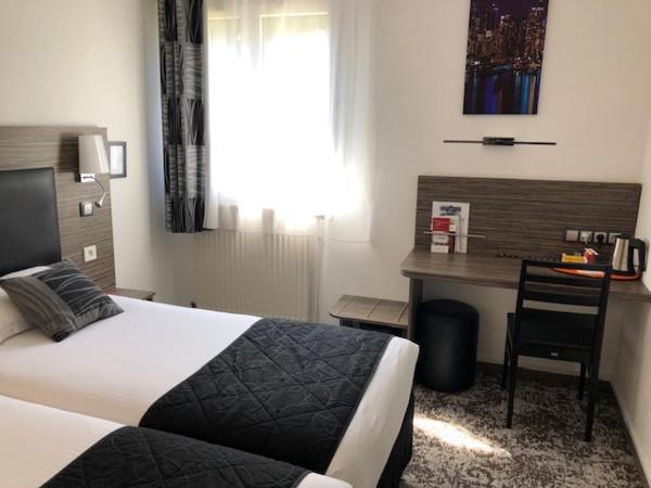 The Originals City Hôtel, Aéroport Beauvais : photo 4 de la chambre chambre lits jumeaux privilège - vue sur parc