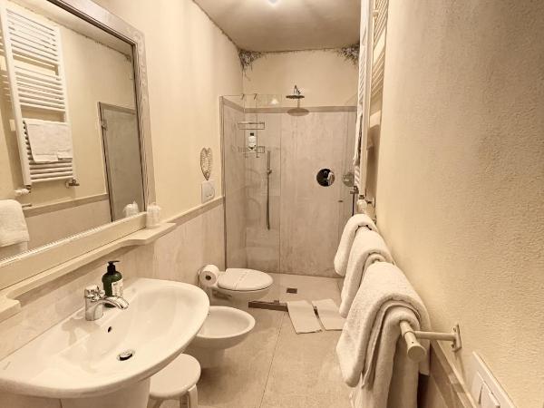 B&B Casa Camilla : photo 6 de la chambre chambre triple