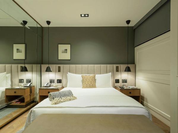 Brick Hotel Mexico City - Small Luxury Hotels of the World : photo 7 de la chambre chambre supérieure lit queen-size