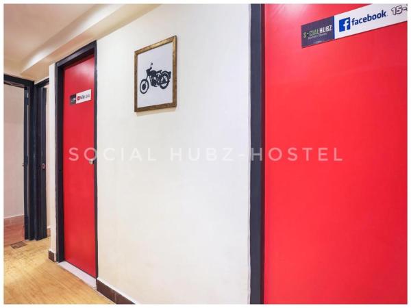 Social Hubz Hostel : photo 2 de la chambre lit simple dans dortoir mixte