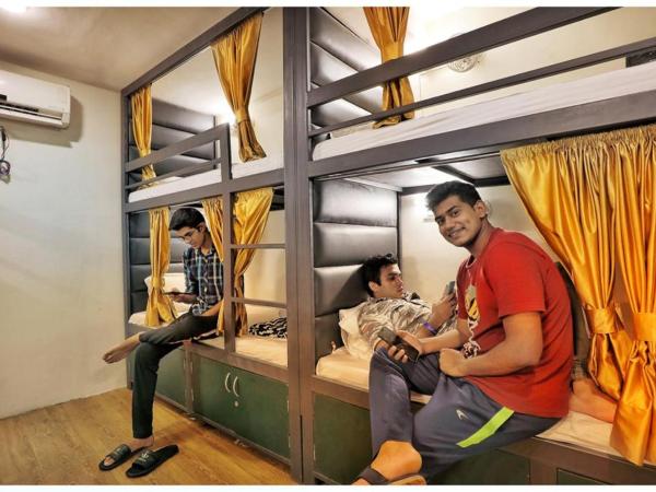 Social Hubz Hostel : photo 3 de la chambre lit simple dans dortoir mixte