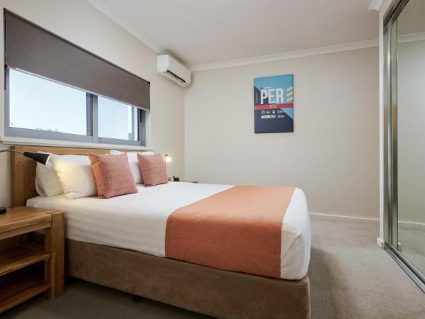 Airport Apartments by Vetroblu : photo 1 de la chambre appartement 1 chambre avec balcon