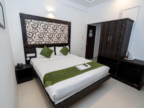 Hotel Dhruv Palace Bangalore Jakkur : photo 7 de la chambre chambre deluxe