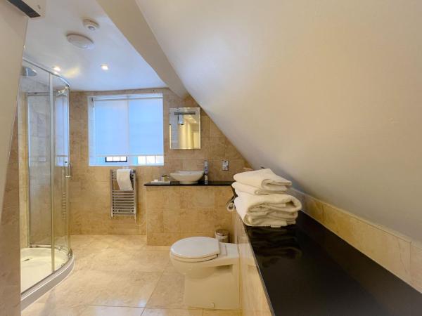 Castle Bromwich Hall; Sure Hotel Collection by Best Western : photo 7 de la chambre chambre familiale supérieure