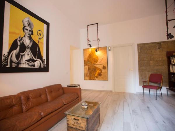 Borgo Vergini Garden B&B : photo 6 de la chambre chambre triple avec balcon