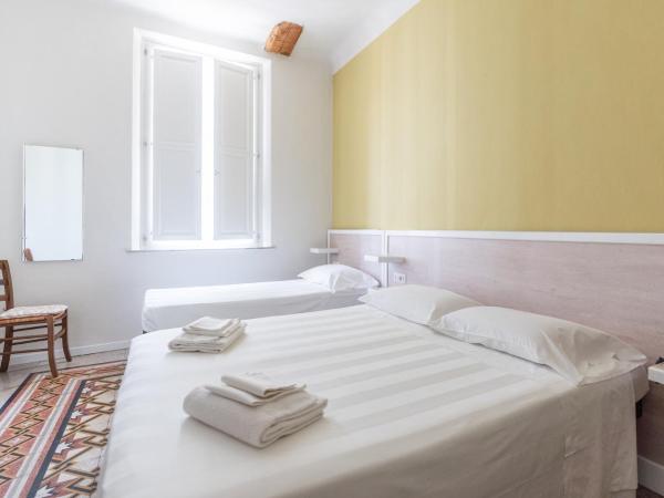 Albergo Centrale : photo 3 de la chambre chambre triple