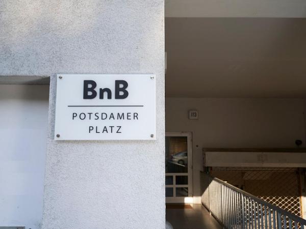 BNB Potsdamer Platz - Rooms & Apartments : photo 4 de la chambre appartement 3 chambres