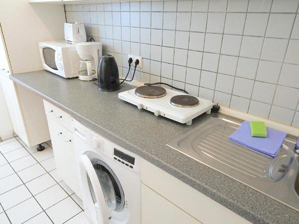 BNB Potsdamer Platz - Rooms & Apartments : photo 9 de la chambre appartement 3 chambres