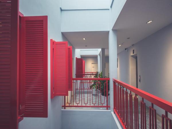 HOTEL CIQ, JALAN TRUS : photo 9 de la chambre chambre triple