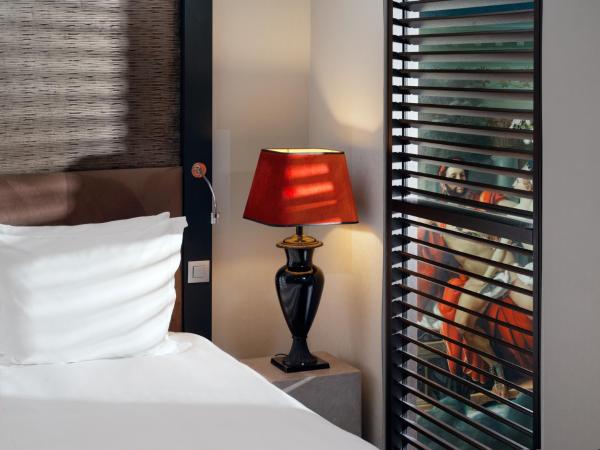 The Dominican, Brussels, a Member of Design Hotels : photo 4 de la chambre suite exécutive