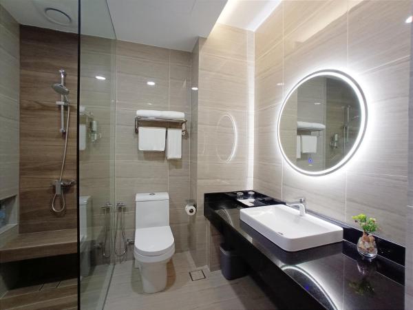 Pacific Regency Beach Resort, Port Dickson : photo 4 de la chambre deluxe twin (partial sea view)