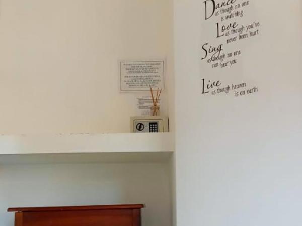 BA STOP Hostel : photo 4 de la chambre chambre simple avec salle de bains privative