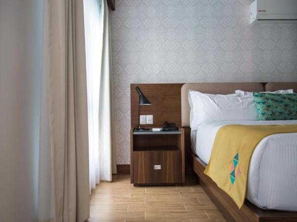 FCH Hotel Expo Adults only : photo 2 de la chambre suite standard