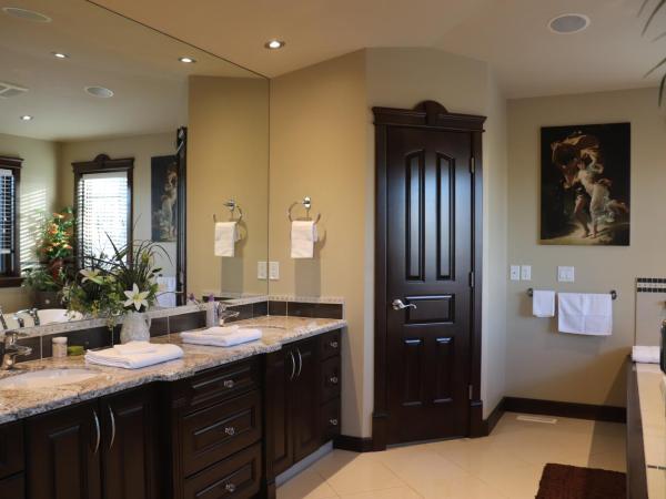 Westmount River Inn : photo 8 de la chambre suite de luxe avec baignoire spa