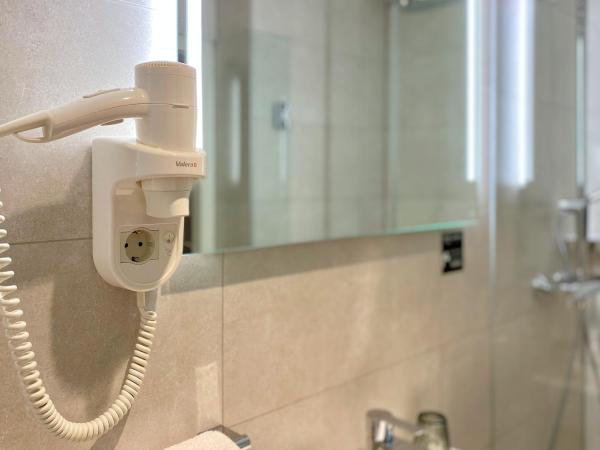 XO Hotels City Centre : photo 6 de la chambre chambre triple