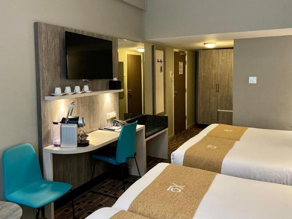 XO Hotels City Centre : photo 4 de la chambre chambre quadruple