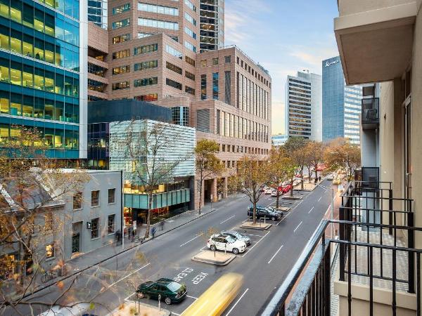 Comfort Hotel Melbourne Central : photo 7 de la chambre appartement 2 chambres de luxe