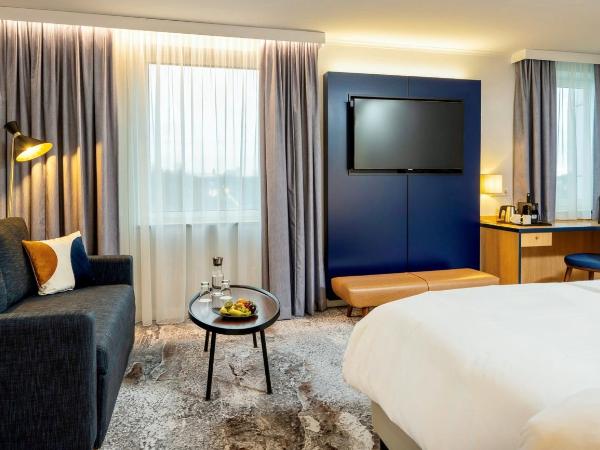 voco Dusseldorf Seestern, an IHG Hotel : photo 10 de la chambre chambre lit king-size premium