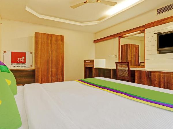 Treebo Time Square Marine Drive : photo 5 de la chambre chambre double deluxe