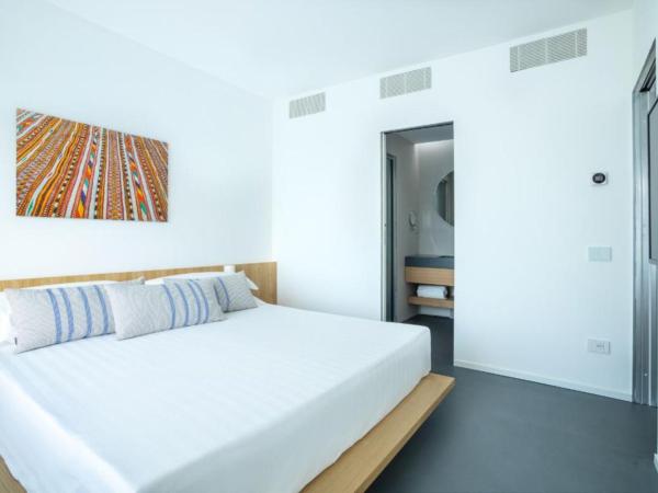 Felix Hotel Olbia : photo 2 de la chambre suite en duplex