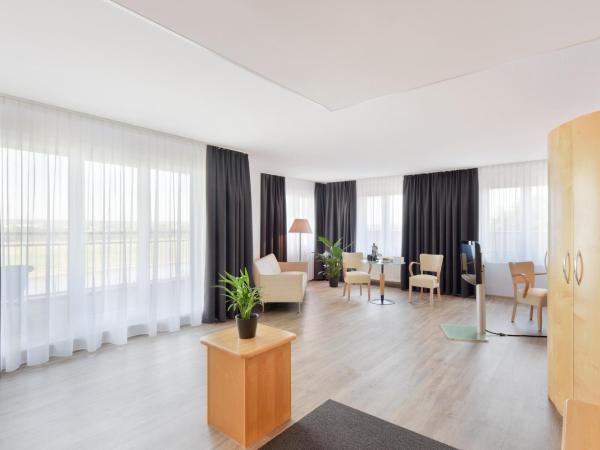 Amedia Dresden Elbpromenade, Trademark Collection by Wyndham : photo 9 de la chambre suite