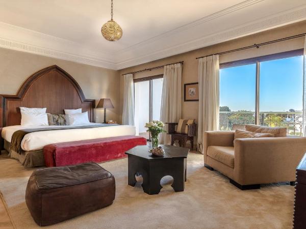 Le Riad Villa Blanche : photo 5 de la chambre chambre deluxe - vue latérale sur mer