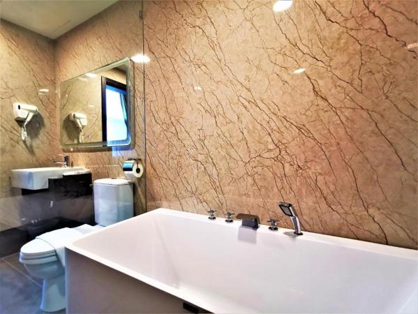 Prestigo Hotel - Johor Bharu : photo 3 de la chambre triple room(with bathtub)