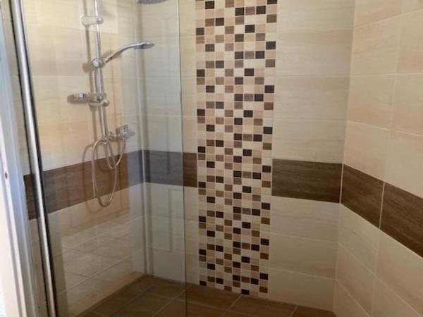 Pegazus Vendégház : photo 8 de la chambre chambre double deluxe avec douche