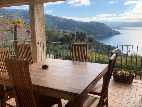 Residence Roc E Mare Cargèse : photo 9 de la chambre appartement - vue sur mer