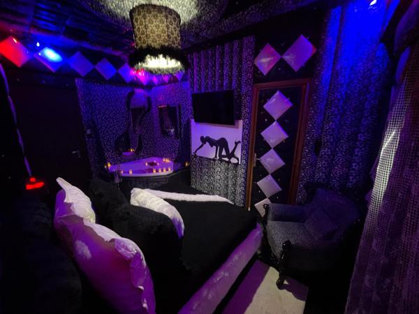 Priamos Hotel Erato : photo 4 de la chambre chambre lit queen-size avec baignoire spa