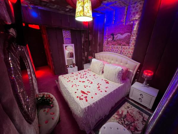 Priamos Hotel Erato : photo 5 de la chambre chambre lit queen-size avec balcon