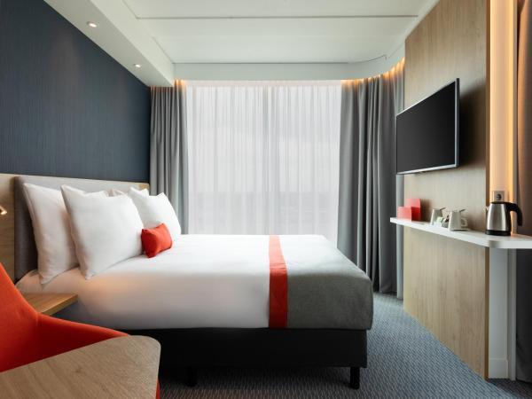 Holiday Inn Express Amsterdam - North Riverside, an IHG Hotel : photo 1 de la chambre chambre double standard