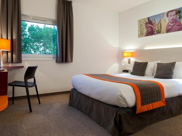 Comfort Hotel Expo Colmar : photo 2 de la chambre chambre double pour personnes à mobilité réduite - non-fumeurs