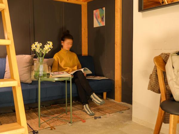 Hostel Niniroom : photo 5 de la chambre grande chambre simple 