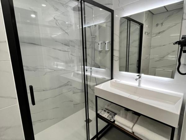 Hotel BH San Francisco Alicante : photo 4 de la chambre chambre lits jumeaux standard