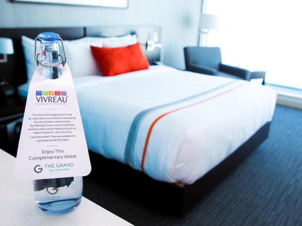 The Grand Winnipeg Airport Hotel by Lakeview : photo 2 de la chambre chambre lit king-size