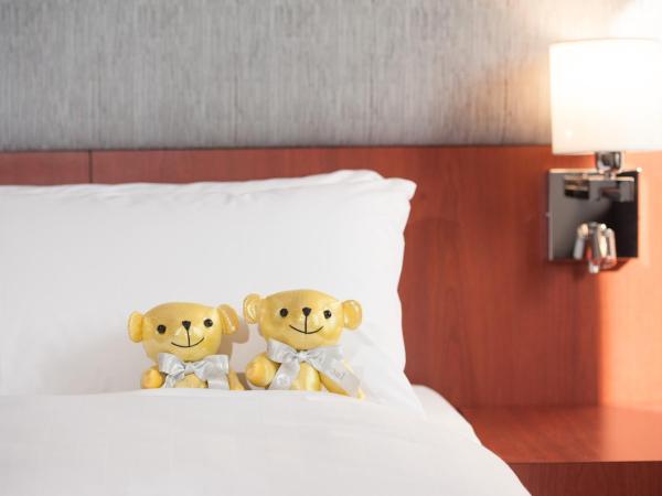 B P International : photo 3 de la chambre chambre double - vue sur port et parc