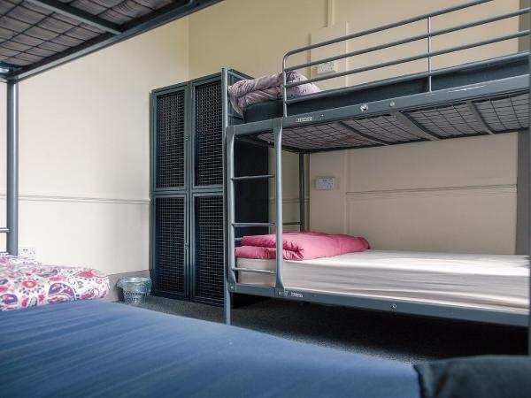 Princes Street Hostel : photo 2 de la chambre lit dans dortoir mixte de 6 lits