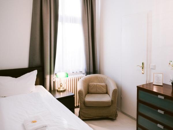 Boutique Hotel Villa Oberkassel : photo 4 de la chambre chambre simple