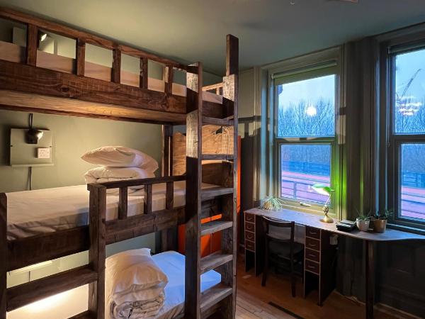 Art Hostel : photo 4 de la chambre lit dans dortoir mixte de 6 lits